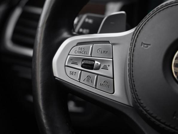 BMW 7 серии VI (G11/G12) Рестайлинг с пробегом 2019 года, цена 5 290 000 рублей, 93275 км, седан, Автокод Объявления