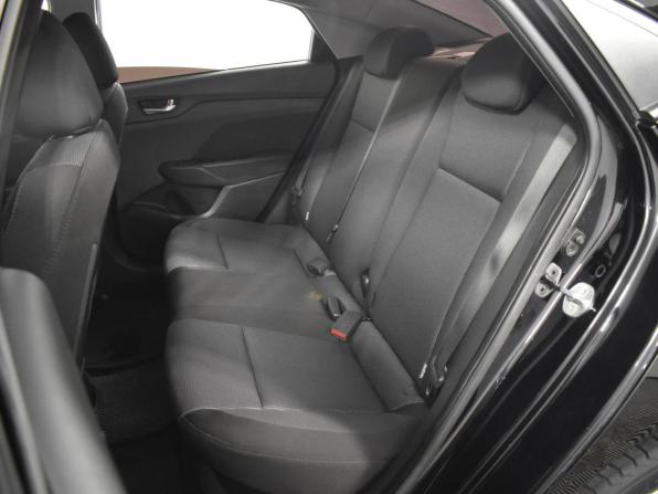 Hyundai Solaris II с пробегом 2019 года, цена 1 098 900 рублей, 146966 км, седан, Автокод Объявления