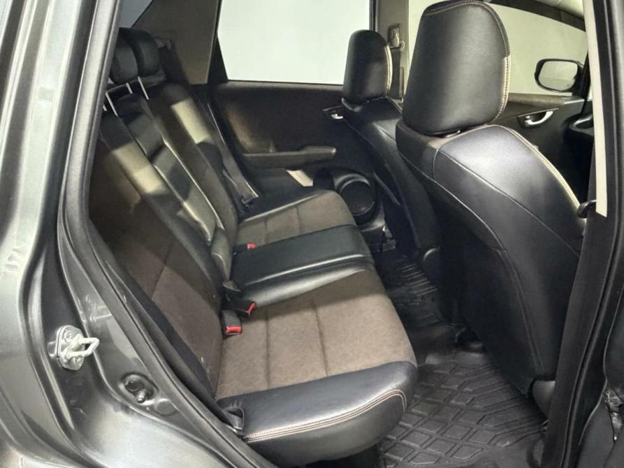 Honda Fit Shuttle I Рестайлинг Красноярск  - изображение 10