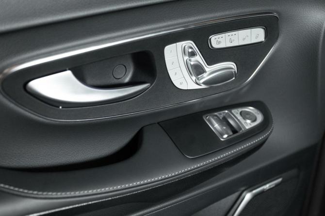 Новый Mercedes-Benz V-Класс III (W447) Рестайлинг 2 2026 года, цена 14 723 000 рублей, минивэн, Автокод Объявления