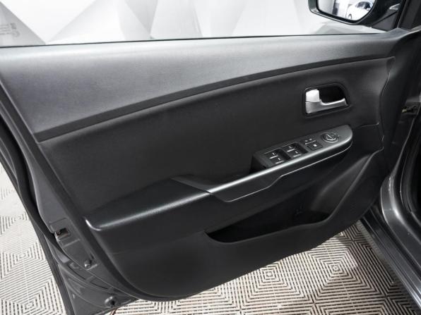 Kia Rio III Рестайлинг с пробегом 2015 года, цена 1 079 000 рублей, 126000 км, седан, Автокод Объявления