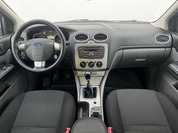 Ford Focus II Рестайлинг с пробегом 2010 года, цена 650 000 рублей, 247537 км, седан, Автокод Объявления