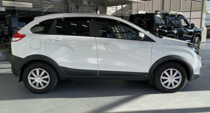 Lada (ВАЗ) XRAY I с пробегом 2021 года, цена 1 298 100 рублей, 49524 км, хэтчбек, Автокод Объявления