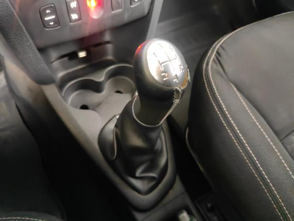 Renault Sandero II с пробегом 2014 года, цена 719 000 рублей, 158759 км, хэтчбек, Автокод Объявления