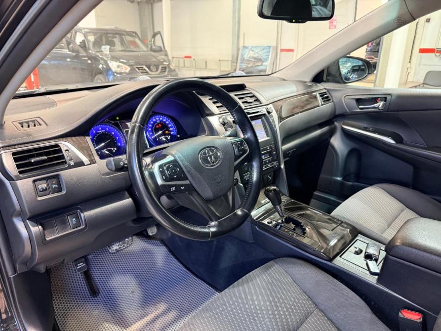 Toyota Camry VII (XV50) Рестайлинг Челябинск  - изображение 19