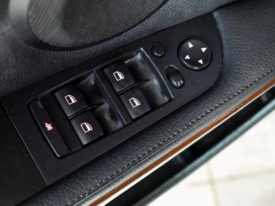 BMW 3 серии V (E90/E91/E92/E93) Рестайлинг Екатеринбург  - изображение 12