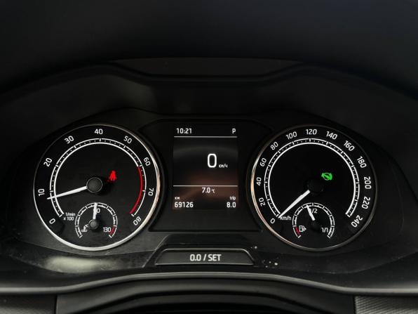 Skoda Rapid II с пробегом 2021 года, цена 1 730 000 рублей, 69125 км, лифтбек, Автокод Объявления