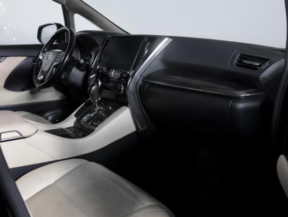 Toyota Alphard III Рестайлинг с пробегом 2021 года, цена 5 400 000 рублей, 120309 км, минивэн, Автокод Объявления