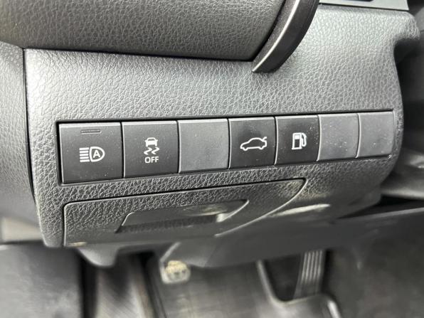 Toyota Camry VIII (XV70) с пробегом 2017 года, цена 1 999 000 рублей, 95076 км, седан, Автокод Объявления
