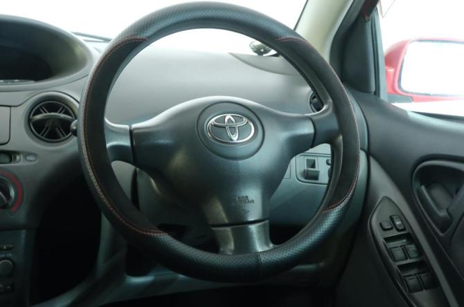 Toyota Vitz I (P10) с пробегом 2002 года, цена 469 000 рублей, 248250 км, хэтчбек, Автокод Объявления