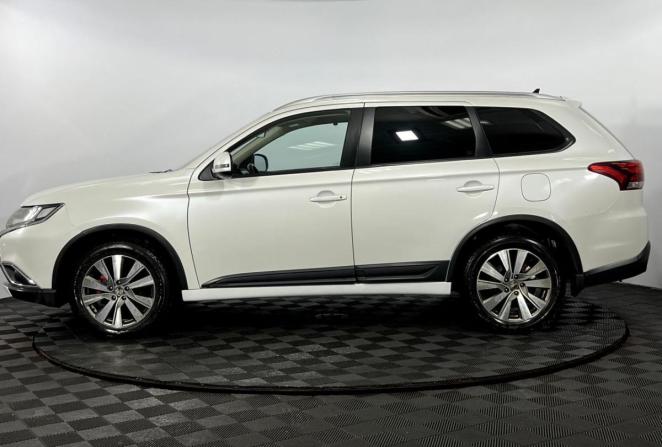 Mitsubishi Outlander III Рестайлинг с пробегом 2015 года, цена 1 725 000 рублей, 148527 км, внедорожник, Автокод Объявления