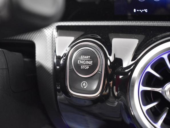 Mercedes-Benz CLA II (C118 X118) с пробегом 2020 года, цена 2 899 900 рублей, 78260 км, седан, Автокод Объявления