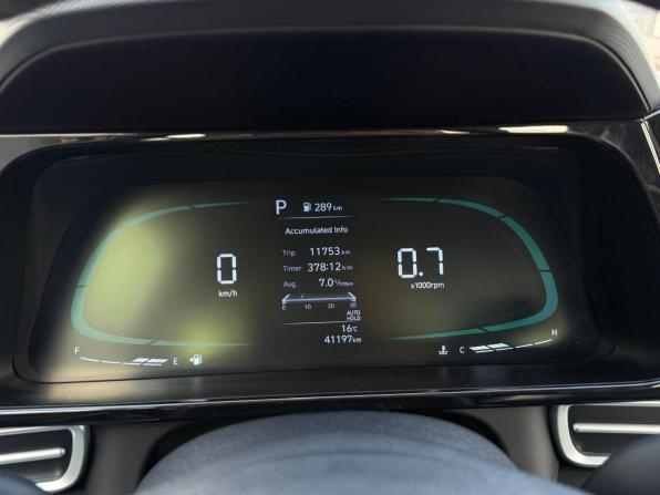 Hyundai Elantra VII (CN7) Рестайлинг с пробегом 2024 года, цена 2 100 000 рублей, 41000 км, седан, Автокод Объявления