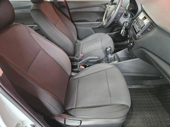 Hyundai Solaris II с пробегом 2019 года, цена 1 320 000 рублей, 103217 км, седан, Автокод Объявления