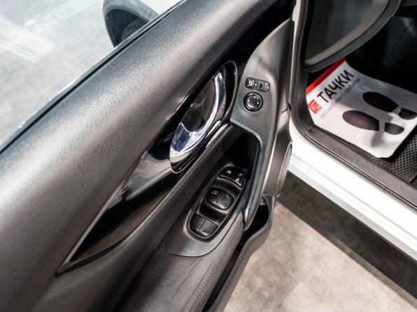 Nissan Qashqai II с пробегом 2016 года, цена 1 595 000 рублей, 153500 км, внедорожник, Автокод Объявления