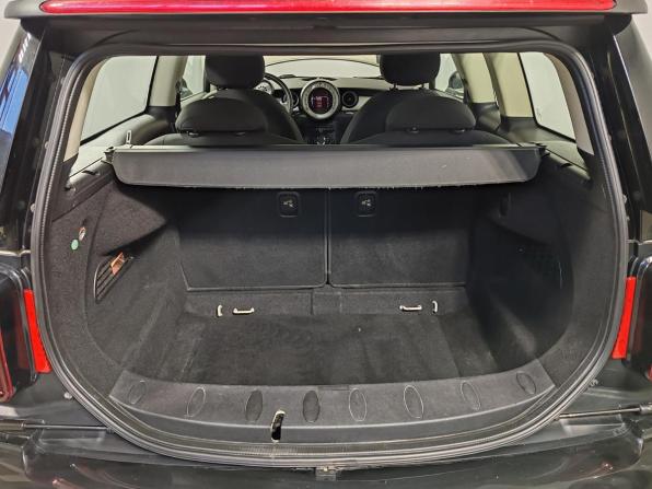Mini Clubman I Рестайлинг с пробегом 2011 года, цена 1 079 000 рублей, 124566 км, хэтчбек, Автокод Объявления