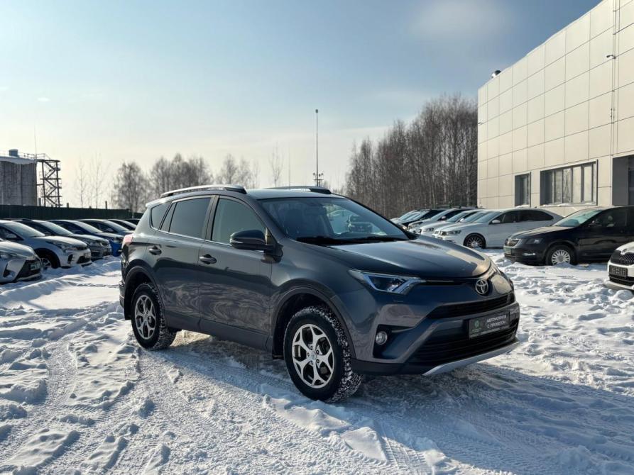 Toyota RAV4 IV (XA40) Рестайлинг Сыктывкар  - изображение 2