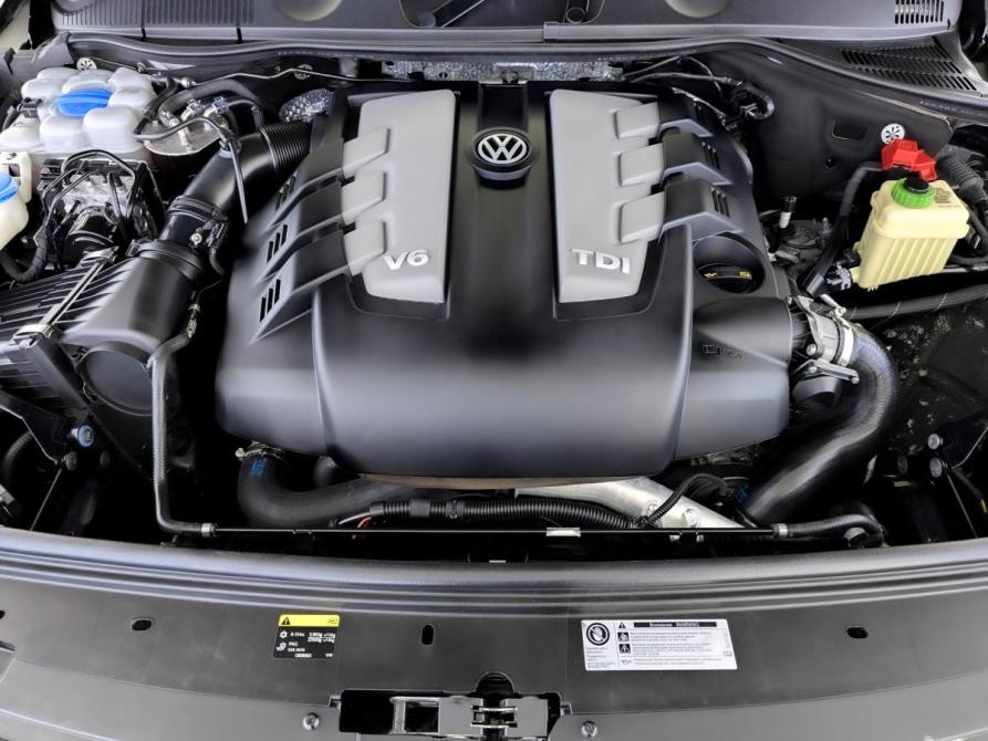 Volkswagen Touareg II Рестайлинг Москва  - изображение 9