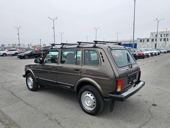 Lada (ВАЗ) 2131 (4x4) I с пробегом 2018 года, цена 619 995 рублей, 108904 км, внедорожник, Автокод Объявления