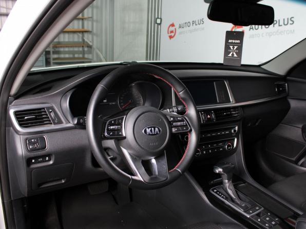 Kia Optima IV Рестайлинг с пробегом 2018 года, цена 1 715 000 рублей, 141200 км, седан, Автокод Объявления