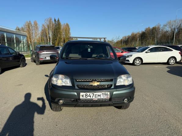 Chevrolet Niva I Рестайлинг с пробегом 2018 года, цена 729 000 рублей, 113000 км, внедорожник, Автокод Объявления