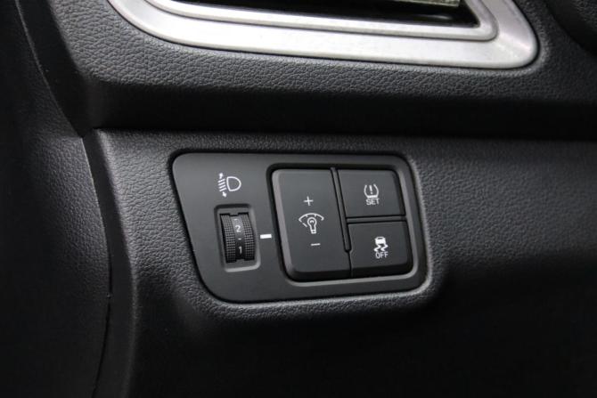 Hyundai Solaris II с пробегом 2019 года, цена 1 275 750 рублей, 143171 км, седан, Автокод Объявления