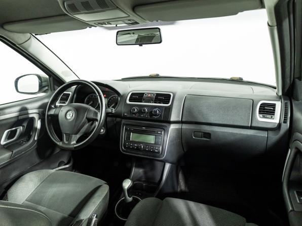 Skoda Fabia II с пробегом 2008 года, цена 349 585 рублей, 177314 км, хэтчбек, Автокод Объявления