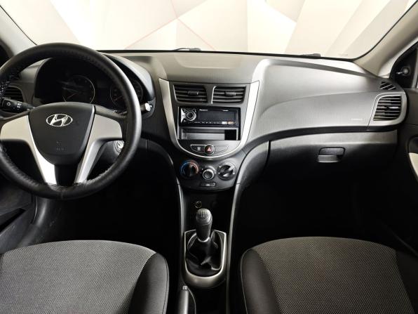 Hyundai Solaris I с пробегом 2011 года, цена 640 000 рублей, 135849 км, седан, Автокод Объявления
