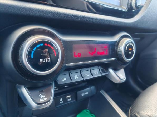 Kia Rio IV с пробегом 2019 года, цена 1 710 500 рублей, 53529 км, хэтчбек, Автокод Объявления