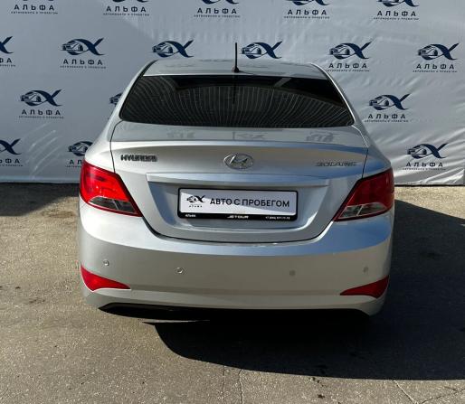 Hyundai Solaris I Рестайлинг с пробегом 2015 года, цена 815 000 рублей, 187350 км, седан, Автокод Объявления
