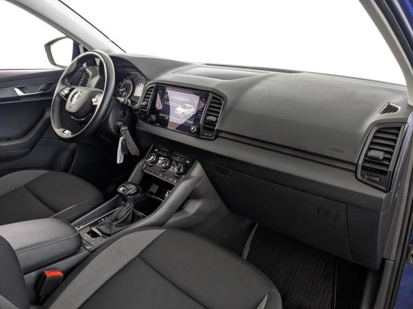 Skoda Karoq I с пробегом 2021 года, цена 2 415 000 рублей, 47430 км, внедорожник, Автокод Объявления