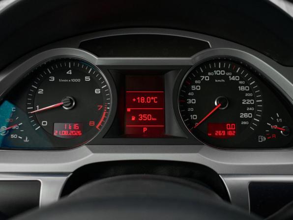 Audi A6 III (C6) Рестайлинг с пробегом 2009 года, цена 930 000 рублей, 269162 км, седан, Автокод Объявления