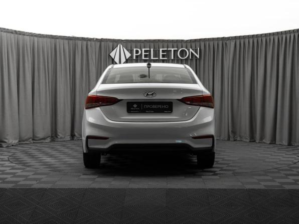 Hyundai Solaris II с пробегом 2019 года, цена 975 000 рублей, 133029 км, седан, Автокод Объявления