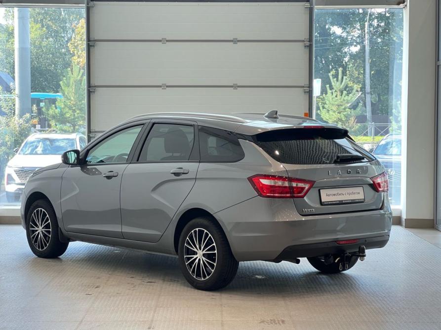 Lada (ВАЗ) Vesta I Санкт-Петербург  - изображение 2