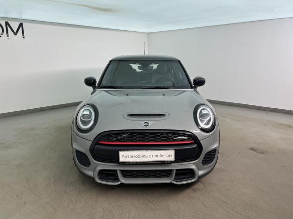 Mini Hatch III (F55/F56) Рестайлинг с пробегом 2020 года, цена 3 154 399 рублей, 85526 км, хэтчбек, Автокод Объявления