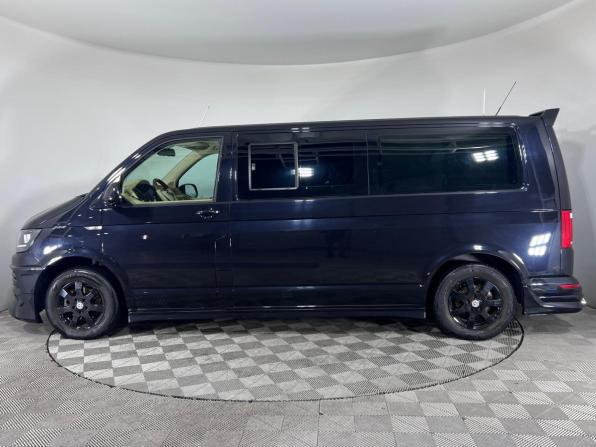 Volkswagen Multivan T6 с пробегом 2018 года, цена 4 200 000 рублей, 68601 км, минивэн, Автокод Объявления