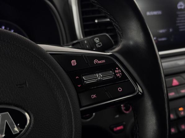 Kia Sportage V с пробегом 2021 года, цена 2 600 000 рублей, 149770 км, внедорожник, Автокод Объявления