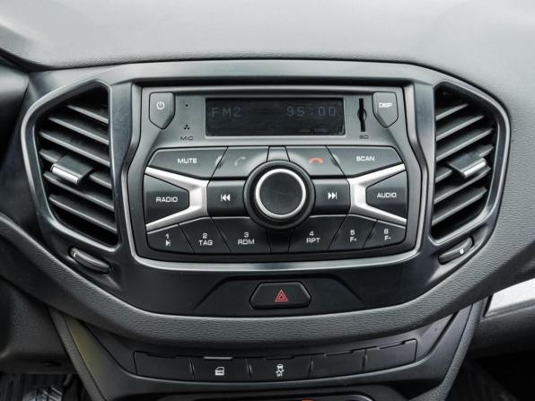 Lada (ВАЗ) Vesta I с пробегом 2017 года, цена 815 000 рублей, 114556 км, седан, Автокод Объявления