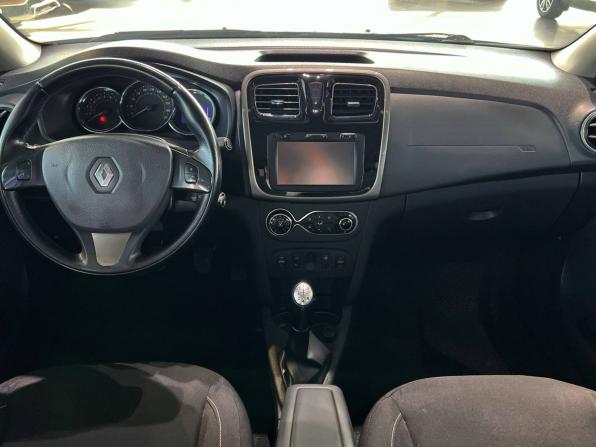 Renault Sandero II с пробегом 2014 года, цена 960 000 рублей, 117579 км, хэтчбек, Автокод Объявления