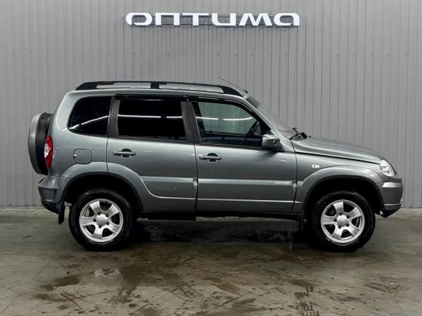 Chevrolet Niva I Рестайлинг с пробегом 2012 года, цена 597 000 рублей, 224062 км, внедорожник, Автокод Объявления