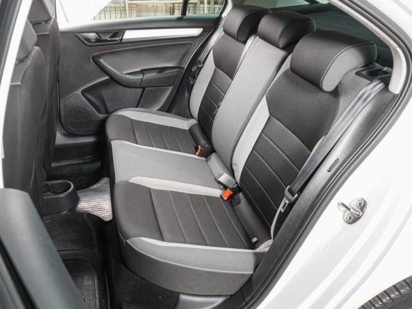 Skoda Rapid I Рестайлинг с пробегом 2019 года, цена 1 369 000 рублей, 83512 км, лифтбек, Автокод Объявления