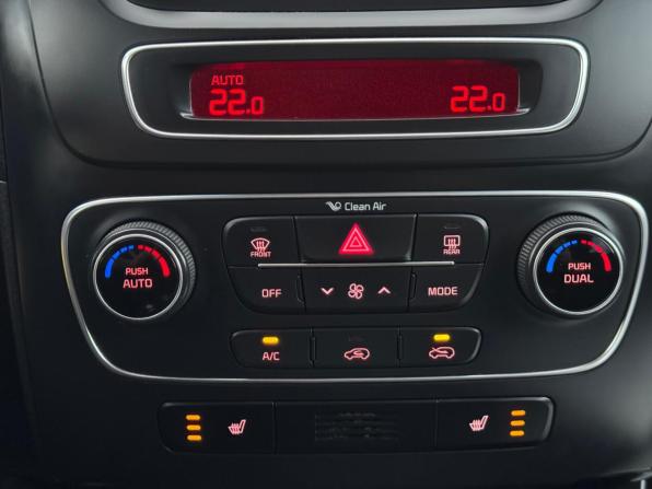 Kia Sorento II с пробегом 2012 года, цена 1 380 000 рублей, 170194 км, внедорожник, Автокод Объявления