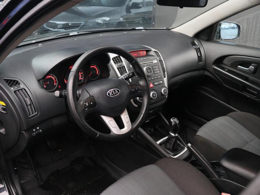 Kia Ceed I Рестайлинг Москва  - изображение 11