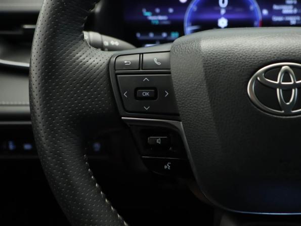 Toyota Camry IX (XV80) China Market с пробегом 2024 года, цена 3 680 000 рублей, 20219 км, седан, Автокод Объявления