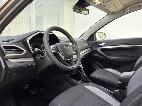 Lada (ВАЗ) Vesta I Рестайлинг (NG) с пробегом 2024 года, цена 1 299 000 рублей, 5100 км, седан, Автокод Объявления