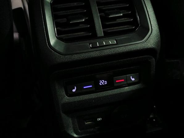 Volkswagen Tiguan II с пробегом 2018 года, цена 2 329 000 рублей, 180135 км, внедорожник, Автокод Объявления