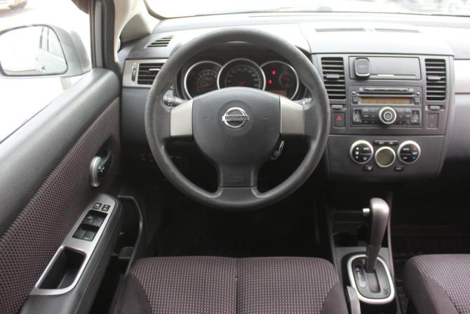 Nissan Tiida I Рестайлинг с пробегом 2011 года, цена 727 000 рублей, 153085 км, седан, Автокод Объявления