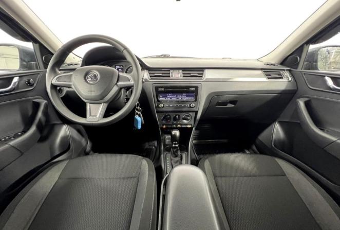Skoda Rapid I с пробегом 2015 года, цена 970 000 рублей, 88771 км, лифтбек, Автокод Объявления