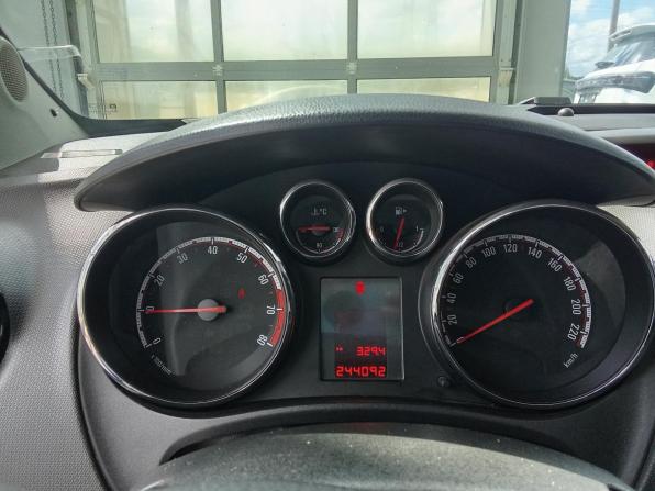 Opel Meriva B с пробегом 2012 года, цена 549 000 рублей, 244100 км, минивэн, Автокод Объявления