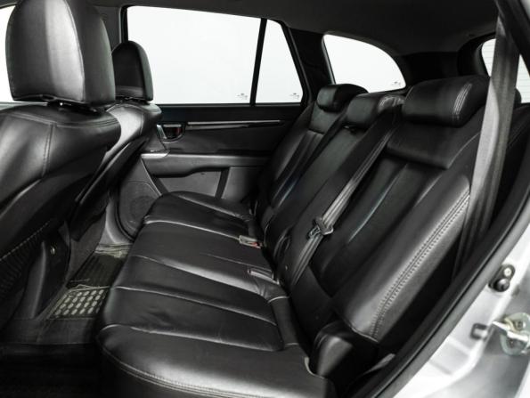 Hyundai Santa Fe II Рестайлинг с пробегом 2011 года, цена 1 239 585 рублей, 231434 км, внедорожник, Автокод Объявления